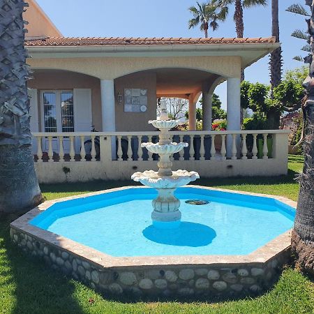 Villa Les Palmiers -Stretta Di I Mandarini Lucciana  Eksteriør billede