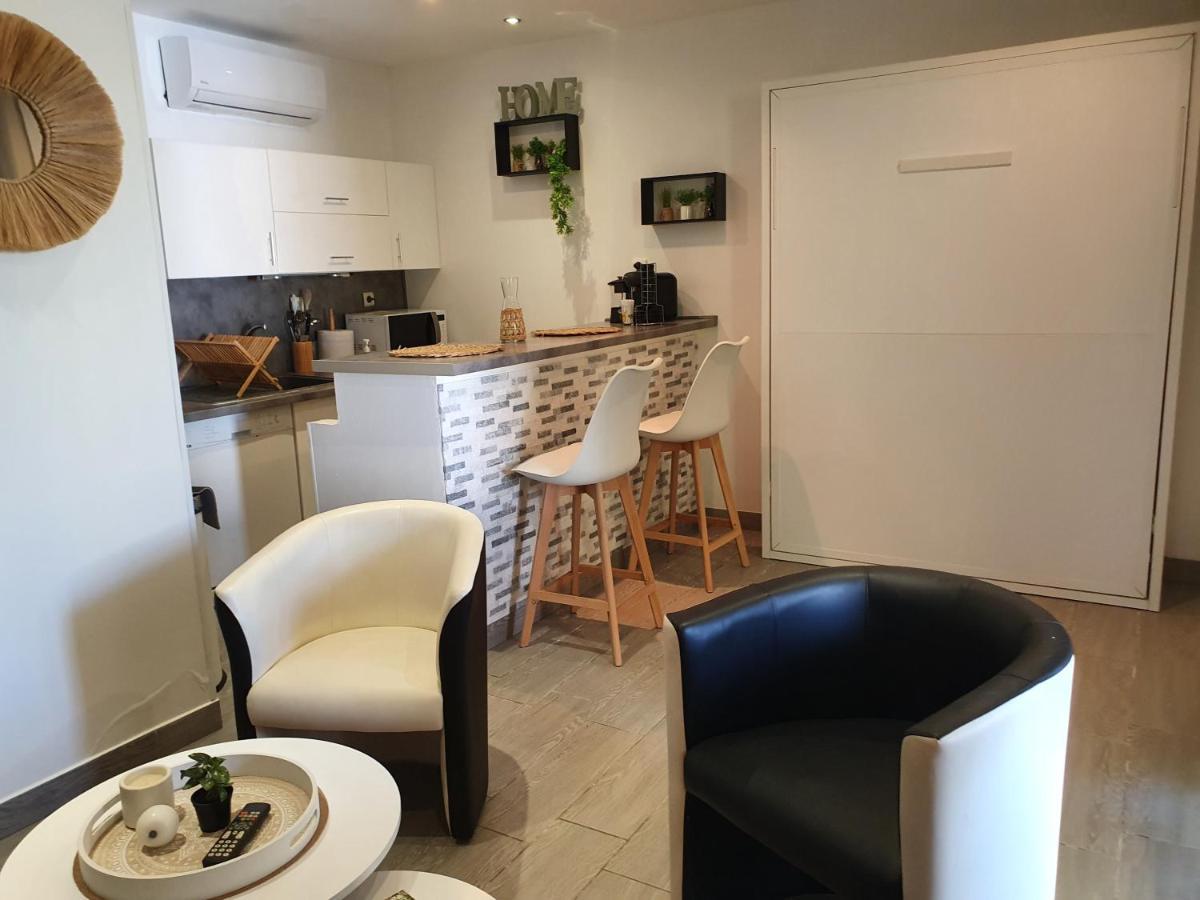 Villa Les Palmiers -Stretta Di I Mandarini Lucciana  Eksteriør billede